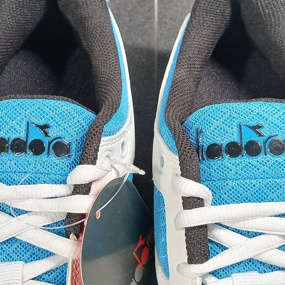 Diadora S.Challenge 2 AG Soccer Cleats White/Black/Blue Women’s 9.5 NWT Open Box - Picture 9 of 15